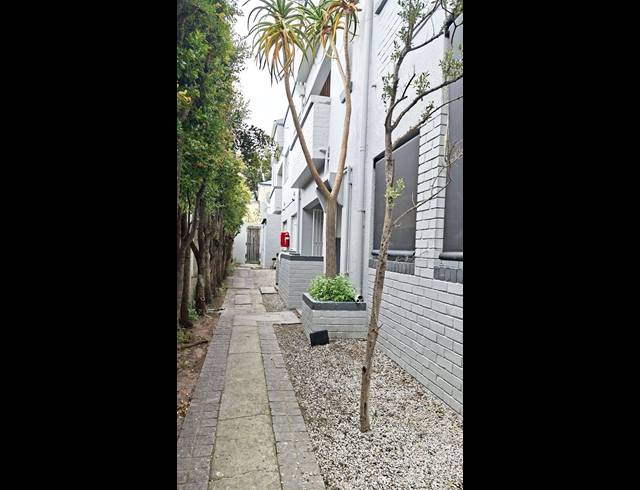 2 bed property to rent in DEVIL'S PEAK ESTATE